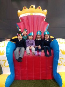 cumple_reyes_reinas_eventos_niños_niñas_actividades_adaptadas_gm_eventos_grandesmomentos_grandes_momentos_event_planner_planificacion_eventos_campamentos_verano